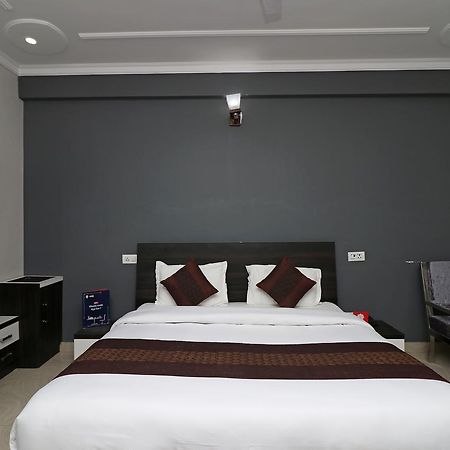 Oyo 11877 Royal Residency Hotel New Tehri Exterior photo