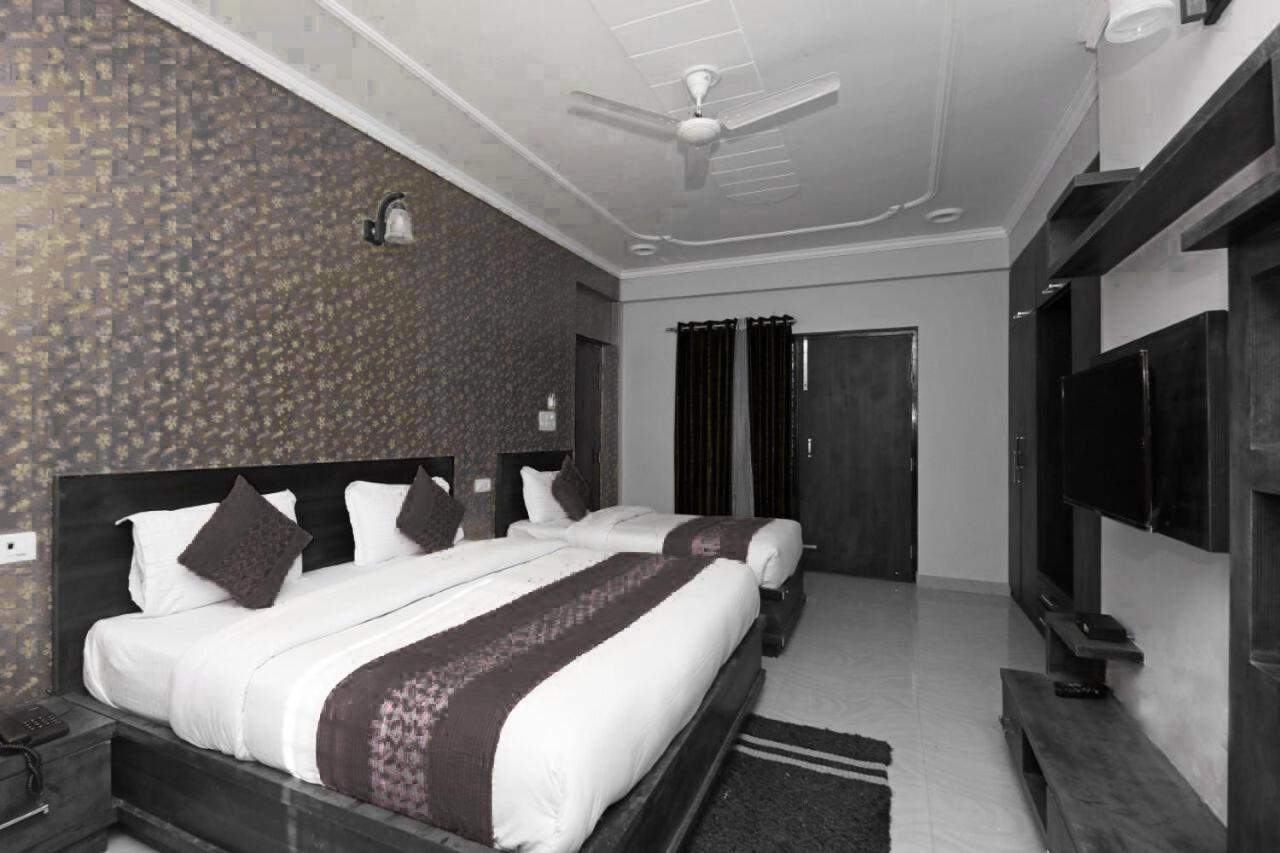 Oyo 11877 Royal Residency Hotel New Tehri Exterior photo